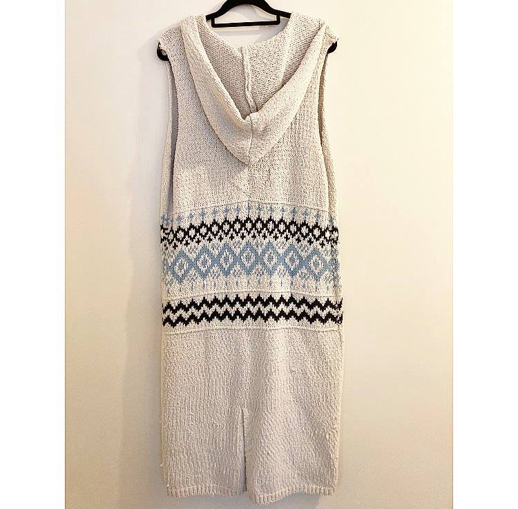 Pre-loved 'Brave + True' Hooded Sleeveless Knit Medium