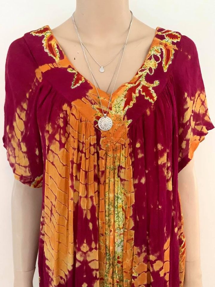 ‘Geisha Girl’ Midi Dress  Free size/one size fits most.