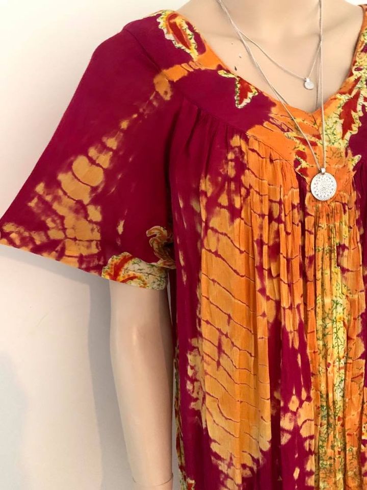 ‘Geisha Girl’ Midi Dress  Free size/one size fits most.